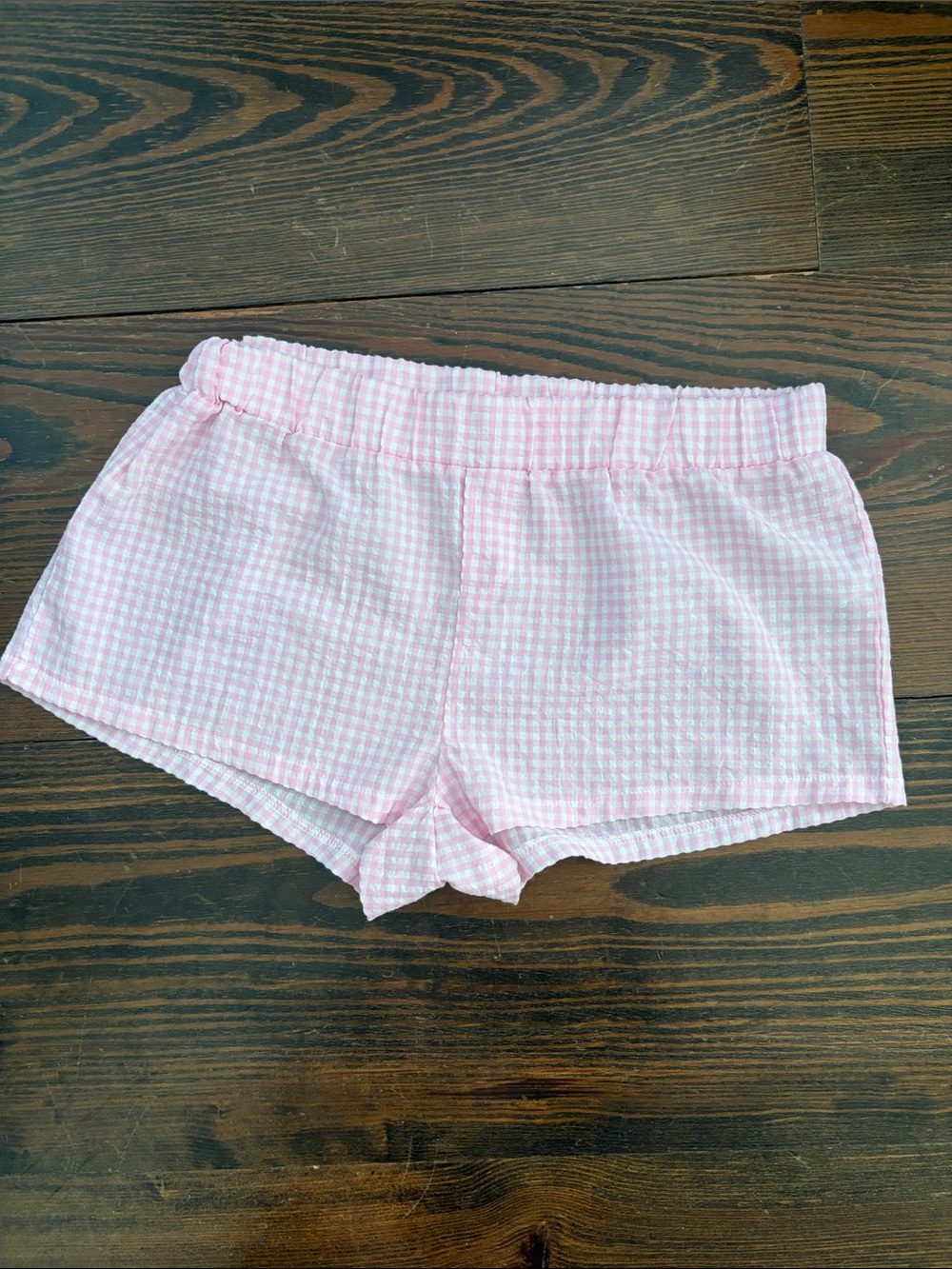 Edikted Pink Gingham Seersucker Women’s Shorts